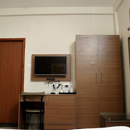 Gino Tourist Home Kochi Exterior photo